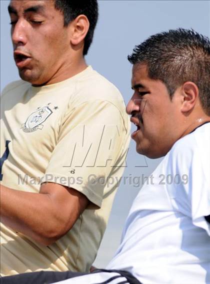 Thumbnail 2 in Salesian vs Mater Dei Catholic (CIF D3 SoCal Regional Final) photogallery.