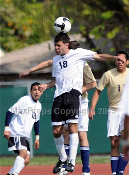 Thumbnail 2 in Salesian vs Mater Dei Catholic (CIF D3 SoCal Regional Final) photogallery.