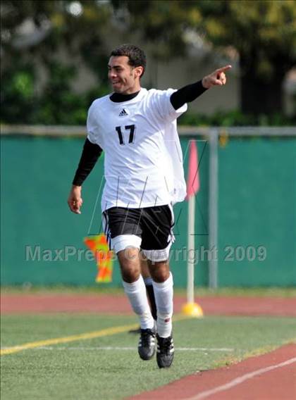 Thumbnail 1 in Salesian vs Mater Dei Catholic (CIF D3 SoCal Regional Final) photogallery.