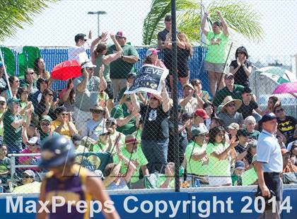 Thumbnail 1 in San Benito vs. Southwest (UIL 5A Regional Semifinal) photogallery.