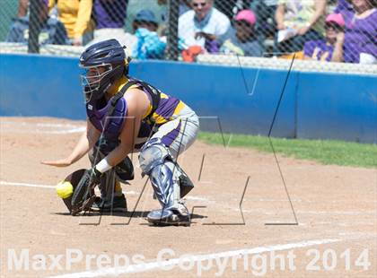 Thumbnail 1 in San Benito vs. Southwest (UIL 5A Regional Semifinal) photogallery.