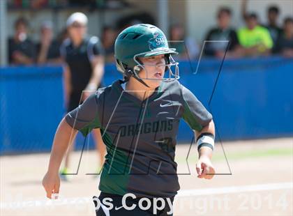 Thumbnail 1 in San Benito vs. Southwest (UIL 5A Regional Semifinal) photogallery.