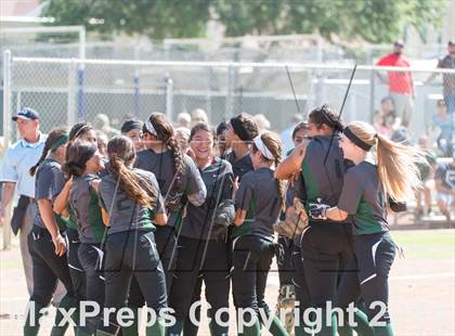 Thumbnail 1 in San Benito vs. Southwest (UIL 5A Regional Semifinal) photogallery.