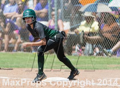 Thumbnail 2 in San Benito vs. Southwest (UIL 5A Regional Semifinal) photogallery.
