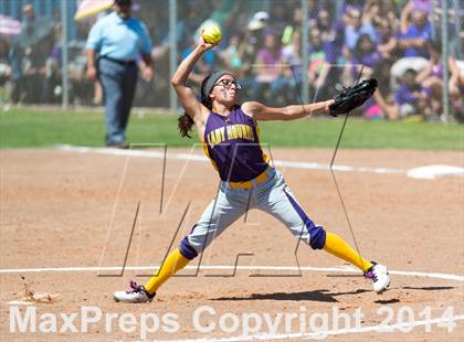 Thumbnail 1 in San Benito vs. Southwest (UIL 5A Regional Semifinal) photogallery.
