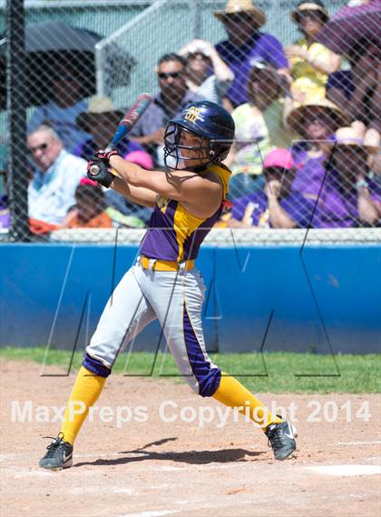 Thumbnail 2 in San Benito vs. Southwest (UIL 5A Regional Semifinal) photogallery.