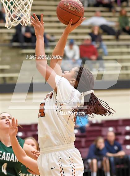 Thumbnail 1 in Reagan [Ronald] vs Madison photogallery.