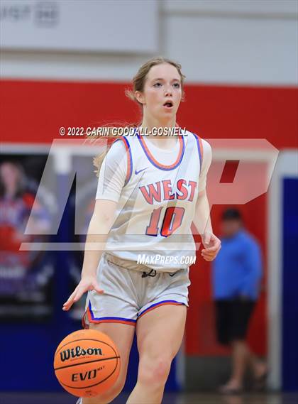 Thumbnail 3 in Kinston @ West Carteret photogallery.