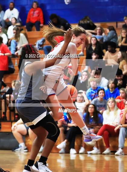 Thumbnail 1 in Kinston @ West Carteret photogallery.