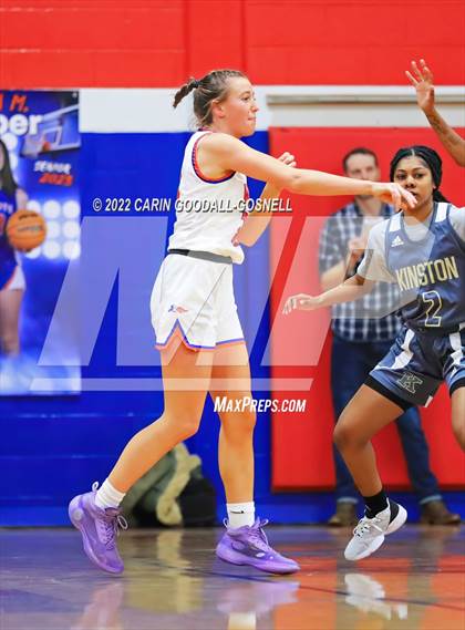 Thumbnail 2 in Kinston @ West Carteret photogallery.