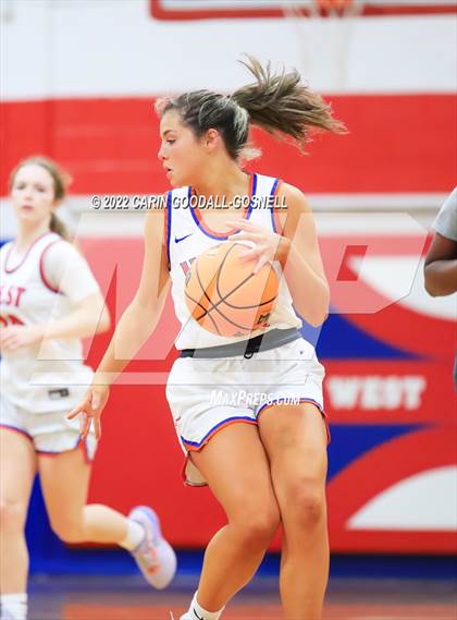 Thumbnail 3 in Kinston @ West Carteret photogallery.