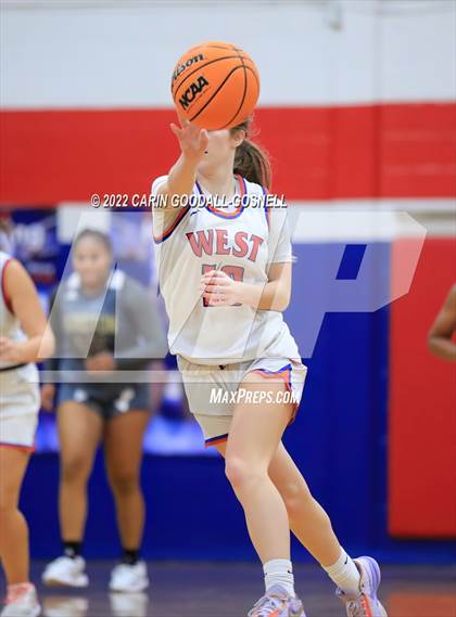 Thumbnail 2 in Kinston @ West Carteret photogallery.