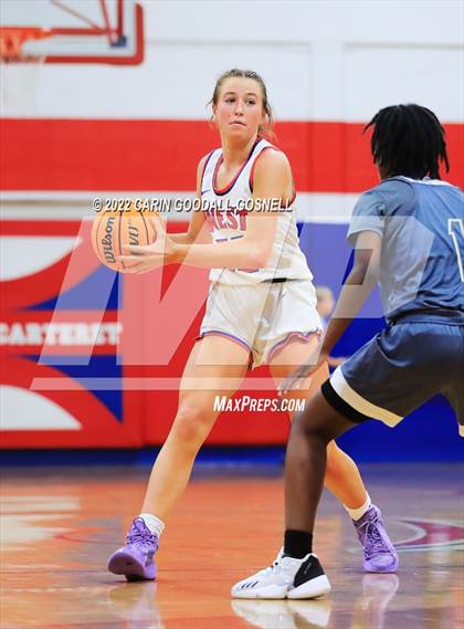 Thumbnail 2 in Kinston @ West Carteret photogallery.