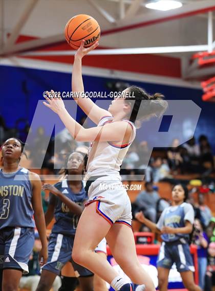 Thumbnail 1 in Kinston @ West Carteret photogallery.