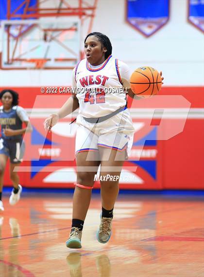 Thumbnail 3 in Kinston @ West Carteret photogallery.