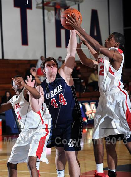 Thumbnail 1 in La Salle vs. Pasadena  (Rose City Roundball Classic) photogallery.