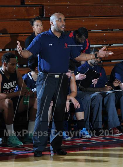 Thumbnail 3 in La Salle vs. Pasadena  (Rose City Roundball Classic) photogallery.