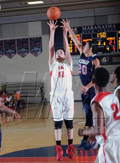 Thumbnail 3 in La Salle vs. Pasadena  (Rose City Roundball Classic) photogallery.