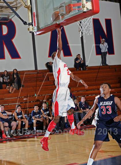 Thumbnail 2 in La Salle vs. Pasadena  (Rose City Roundball Classic) photogallery.