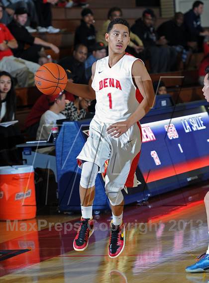 Thumbnail 2 in La Salle vs. Pasadena  (Rose City Roundball Classic) photogallery.