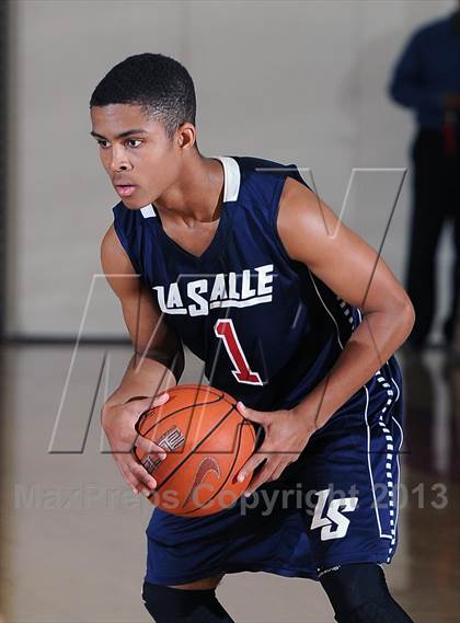 Thumbnail 2 in La Salle vs. Pasadena  (Rose City Roundball Classic) photogallery.