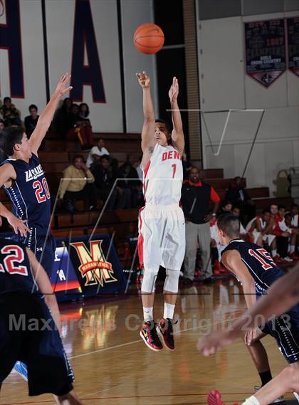 Thumbnail 3 in La Salle vs. Pasadena  (Rose City Roundball Classic) photogallery.