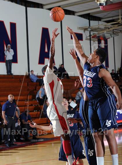 Thumbnail 1 in La Salle vs. Pasadena  (Rose City Roundball Classic) photogallery.