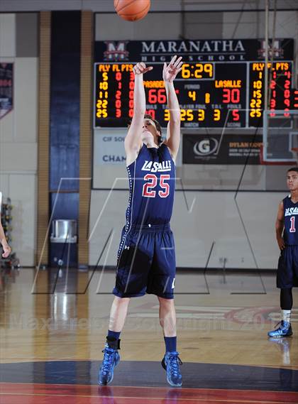 Thumbnail 1 in La Salle vs. Pasadena  (Rose City Roundball Classic) photogallery.