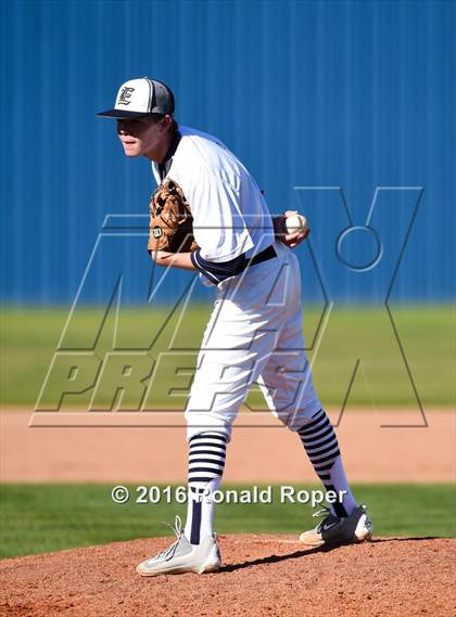 Thumbnail 2 in Wylie East vs. Greenville photogallery.