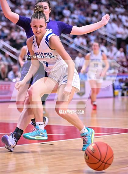 Thumbnail 1 in Bishop Guilfoyle @ Linville Hill (PIAA 1A Championship) photogallery.