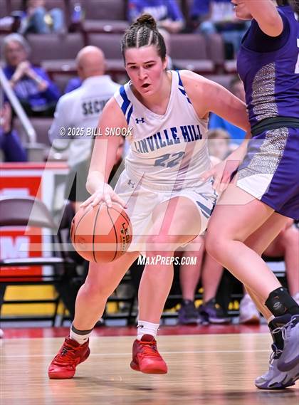 Thumbnail 3 in Bishop Guilfoyle @ Linville Hill (PIAA 1A Championship) photogallery.