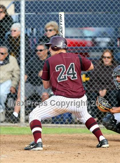 Thumbnail 1 in Simi Valley vs. San Pedro photogallery.