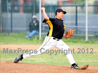Thumbnail 3 in Simi Valley vs. San Pedro photogallery.