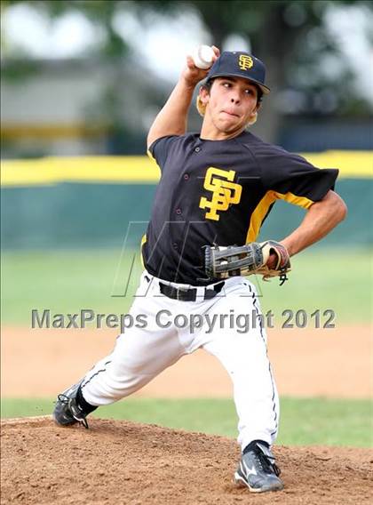Thumbnail 3 in Simi Valley vs. San Pedro photogallery.