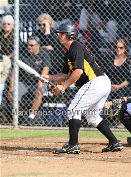 Thumbnail 3 in Simi Valley vs. San Pedro photogallery.