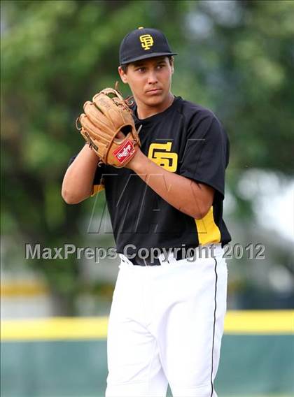 Thumbnail 1 in Simi Valley vs. San Pedro photogallery.