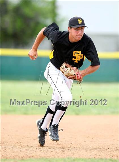 Thumbnail 3 in Simi Valley vs. San Pedro photogallery.