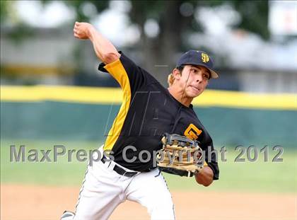 Thumbnail 3 in Simi Valley vs. San Pedro photogallery.