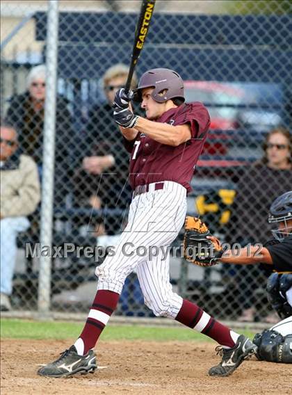 Thumbnail 3 in Simi Valley vs. San Pedro photogallery.
