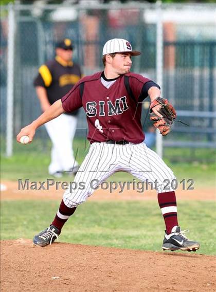 Thumbnail 3 in Simi Valley vs. San Pedro photogallery.