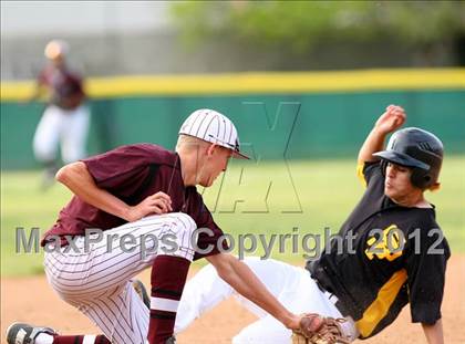 Thumbnail 2 in Simi Valley vs. San Pedro photogallery.