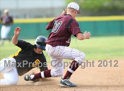 Thumbnail 1 in Simi Valley vs. San Pedro photogallery.