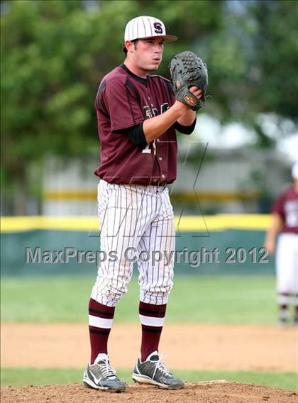 Thumbnail 1 in Simi Valley vs. San Pedro photogallery.