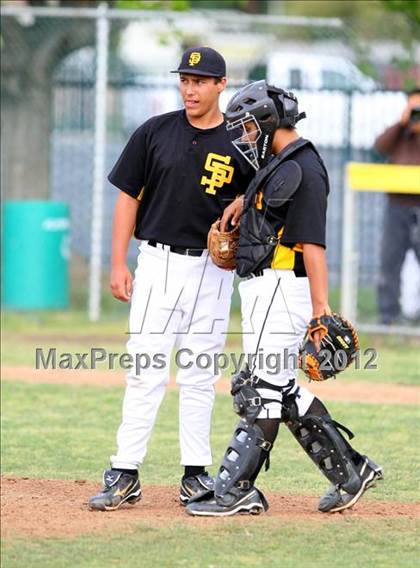 Thumbnail 1 in Simi Valley vs. San Pedro photogallery.