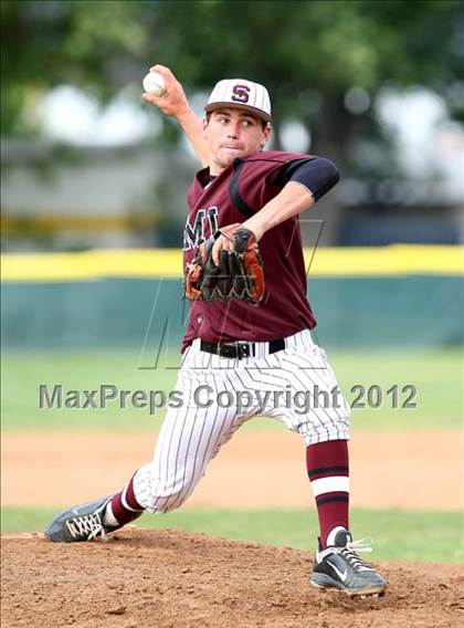 Thumbnail 1 in Simi Valley vs. San Pedro photogallery.