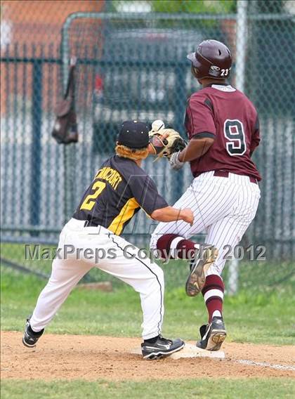 Thumbnail 3 in Simi Valley vs. San Pedro photogallery.