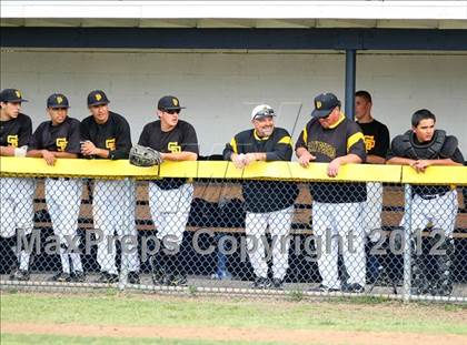 Thumbnail 2 in Simi Valley vs. San Pedro photogallery.