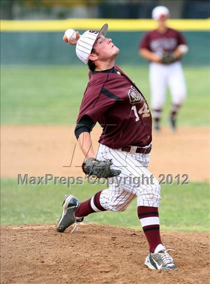 Thumbnail 3 in Simi Valley vs. San Pedro photogallery.