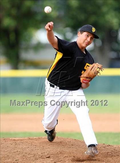 Thumbnail 2 in Simi Valley vs. San Pedro photogallery.