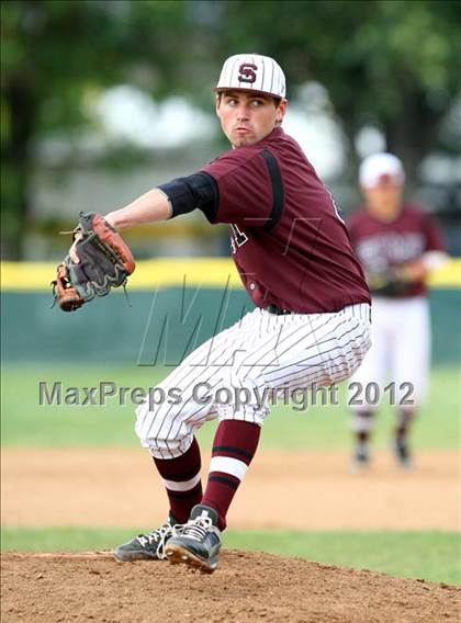 Thumbnail 3 in Simi Valley vs. San Pedro photogallery.